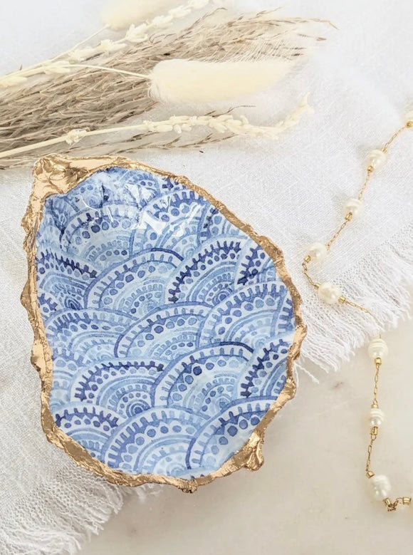Chinoiserie Oyster Shell Ring Dish